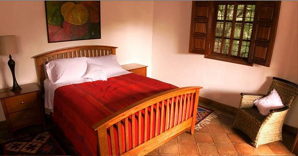 La Casa Rosada Bed & Breakfast Copan Ruinas Exterior photo