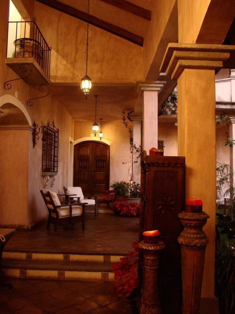 La Casa Rosada Bed & Breakfast Copan Ruinas Exterior photo